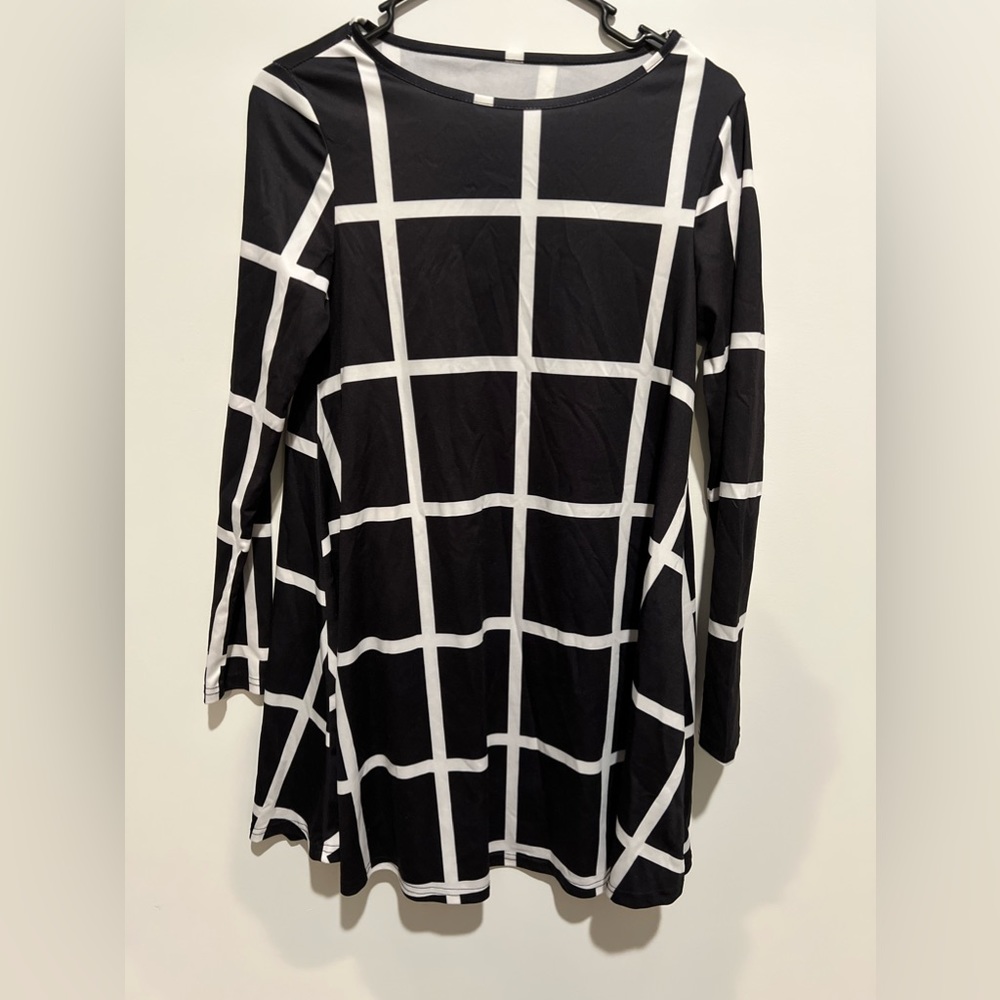 Black dress with white squares